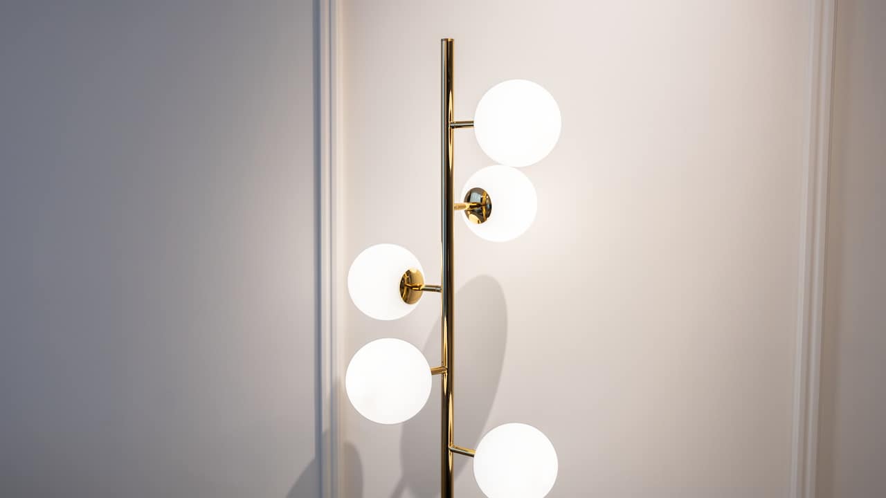 Myntra Big Brands Bash: Floor Lamps At 40% Off Myntra Big Brands Bash: Floor Lamps At 40% Off