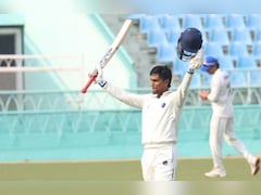 8 चौके, 5 छ्क्के, दनदनाती हुई सेंचुरी, 'बोकारो के लाल' ने टेस्ट में किया T20 वाला कमाल