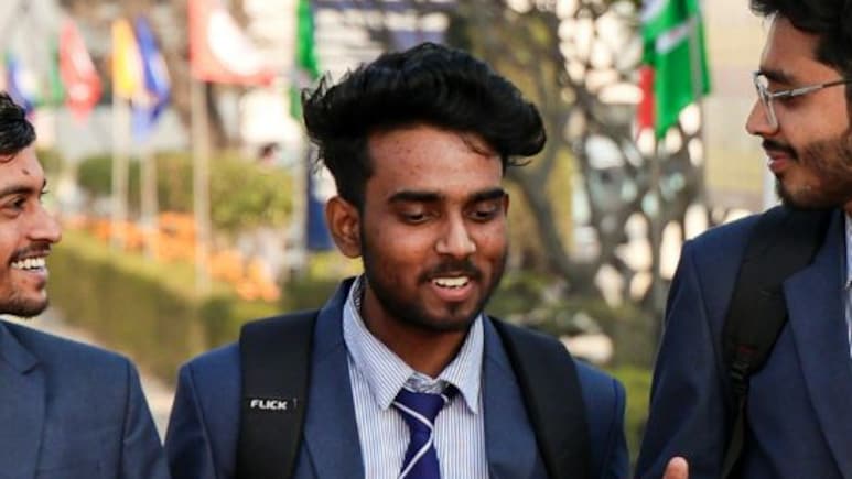 बिहार के छात्रों को मिलता रहेगा 4 लाख रुपये का एजुकेशन लोन, क्रेडिट कार्ड योजना पर बड़ा ऐलान