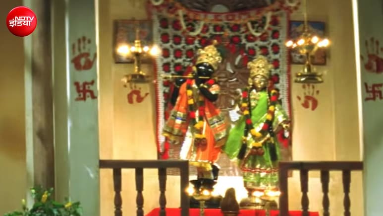 श्रेया घोषाल का 20 साल पुराना गाना, दिखाता राधा-कृष्ण का अटूट प्यार, कानों में मिठास घोलती आरती छू लेगी दिल