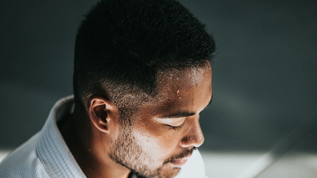 Sweating by itself does not mean you have a heart problem