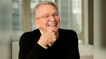 Iconic Fashion Designer Bob Mackie Dies Aged 87