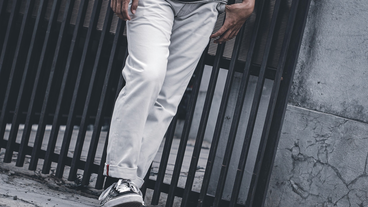 Do Trouser Creases Mean They Are Too Tight? 10 Fit Myths Explained Do Trouser Creases Mean They Are Too Tight? 10 Fit Myths Explained