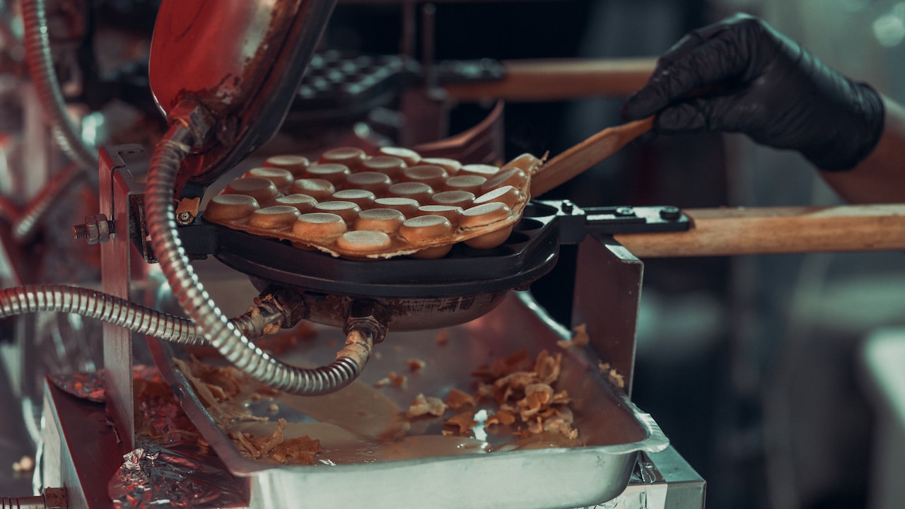 7 Waffle Makers For Sweet And Savoury Breakfastst 7 Waffle Makers For Sweet And Savoury Breakfastst