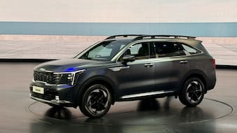 Fortuner-Rival Kia Sorento Launched At Rs 27.99 Lakh: Diesel, Hybrid, AWD On Offer