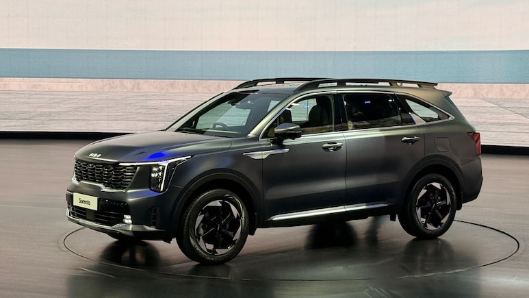 Kia Sorento Launched At Rs 27.99 Lakh: Diesel, Hybrid, AWD On Offer