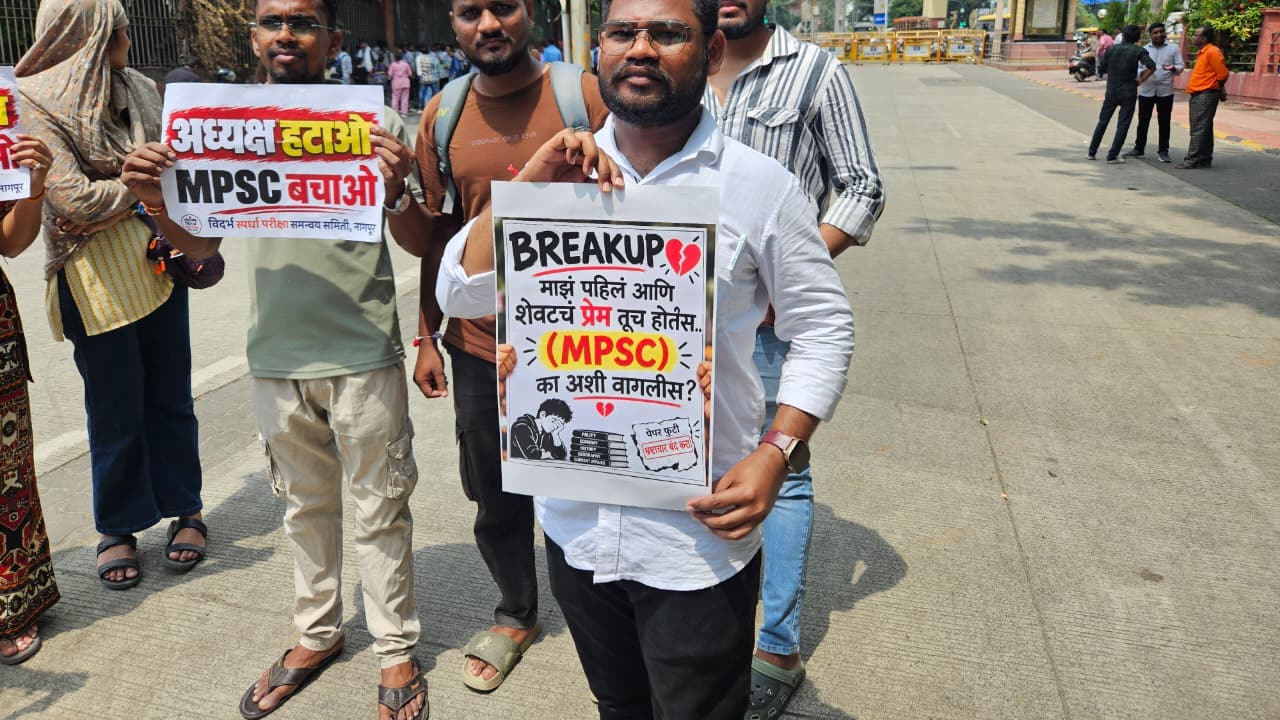 Students Thank Ex-Lovers Whose Breakup Exposed Maharashtra Paper Leak