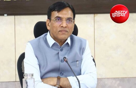 LIVE: EPFO का बड़ा फैसला: अब 25 हजार रुपये तक वेतन वालों को मिलेगा फायदा, 17 सितंबर से लागू नियम