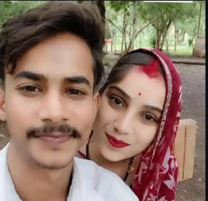 मृतका वंदना और उपेंद्र ने लव मैरिज की थी. मृतका वंदना और उपेंद्र ने लव मैरिज की थी.