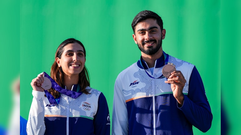 Asian Games 2026: Anant Jeet Singh Naruka, Parinaaz Dhaliwal Win Historic Mixed Skeet Bronze