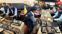 बिहार में अफसर कपल के घर मिला खजाना, बिस्तर से निकला नोटों का ढेर; 4 दर्जन तो लग्जरी घड़ियां मिलीं