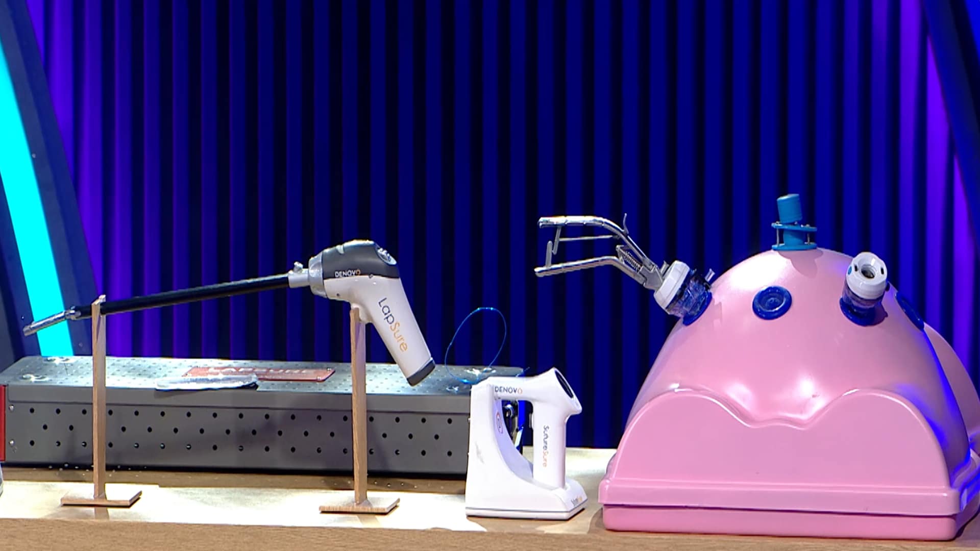 SmartStitch Brings Robotic-Grade Precision To Handheld Surgery