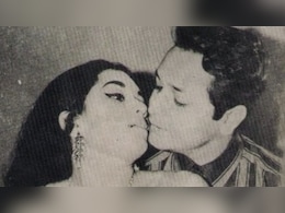 'There's No Meaning To That': Biswajit Chatterjee Recalls Controversial Kissing Scene With Rekha In <i>Do Shikari</i>