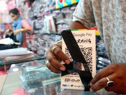 Supreme Court Refuses To Stay Charges For UPI Transactions Above 2,000