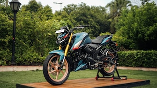TVS का दिवाली तोहफा! नई Apache RTR 160 4V हुई लॉन्च, दमदार फीचर्स, जानें कीमत