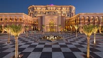 10 Picture-Perfect Abu Dhabi Spots to Elevate Your Social Feed