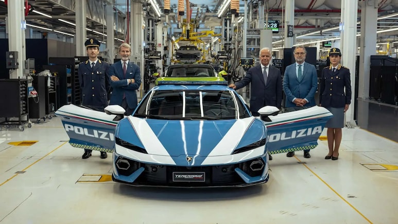 Italian Police Get 907 HP Lamborghini Temerario For Critical Missions