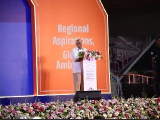 टेक्नोलॉजी में गुजरात की तेज रफ्तार, सेमीकंडक्टर, डेटा सेंटर का हब बनने की तैयारी