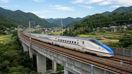 India Is Building Its Fastest-Ever Bullet Train To Match Japan's E10