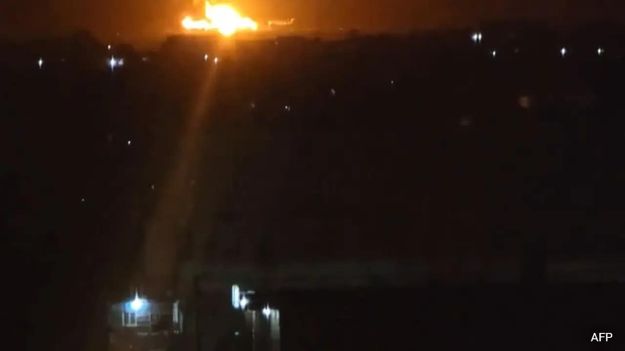 6 Killed, 8 Injured In Saudi Strikes In Yemen Port City: Report
