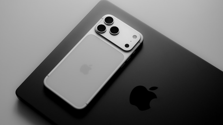 iPhone 17 Pro की कीमत धड़ाम! 56,990 रुपये में उपलब्ध, फ्लिपकार्ट-अमेजन नहीं, यहां मिल रही डील