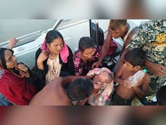 नाव पलटने के बाद डूब रहे थे नवजात समेत 10 बांग्लादेशी नागरिक, देवदूत बने BSF जवानों ने बचाई जान
