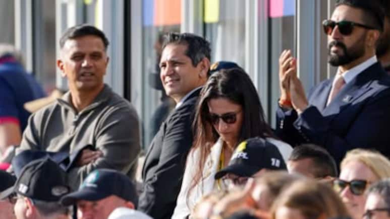 Abhishek Bachchan, Rahul Dravid In One Frame At European T20 Premier League. We Didn't See It Coming