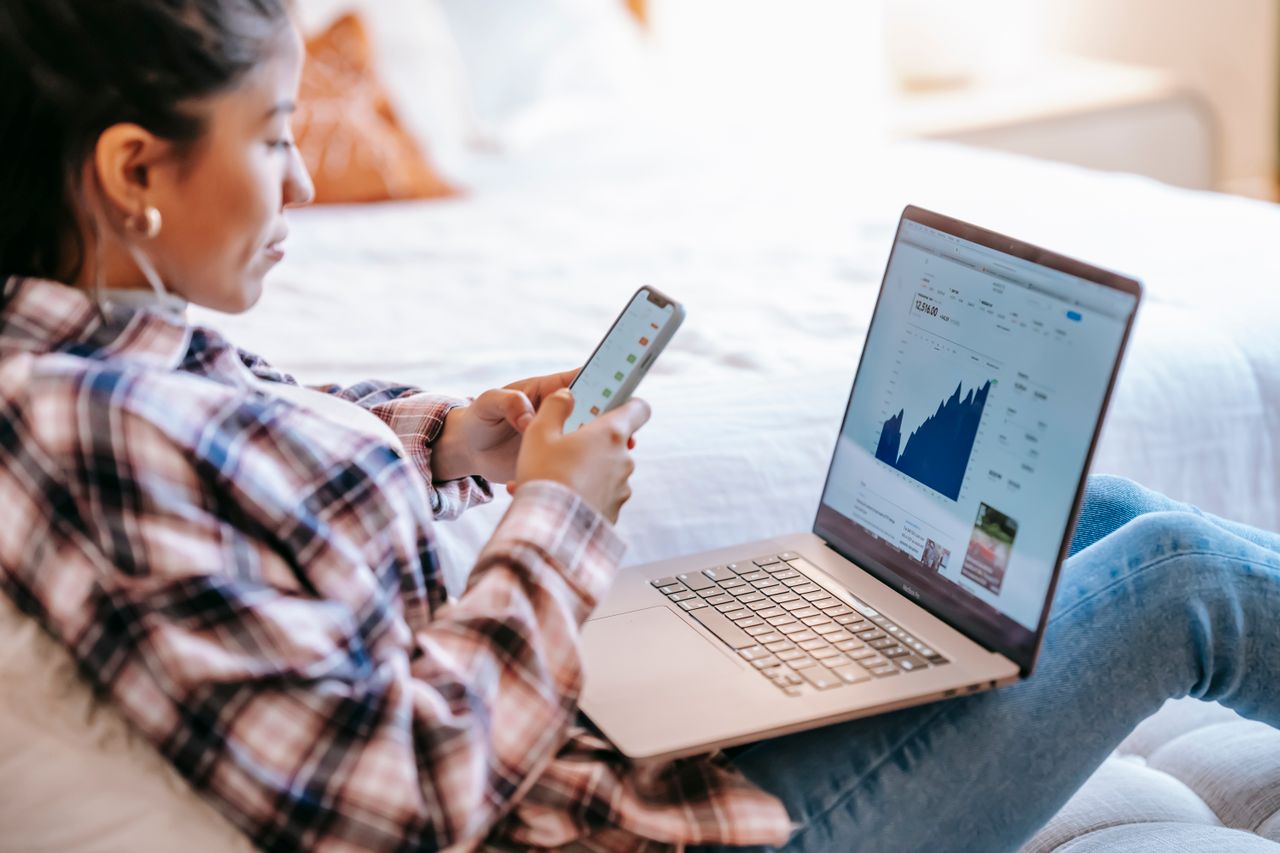 Financial Independence For Women Through SIPs Financial Independence For Women Through SIPs