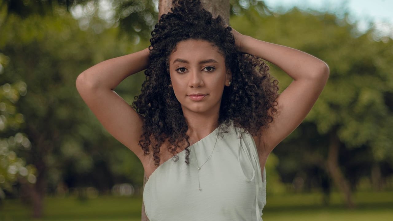 Hair Butter For Curly And Frizzy Hair Hair Butter For Curly And Frizzy Hair