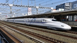 Japan And China Racing To Build World's Fastest Train That Would Beat Airplanes
