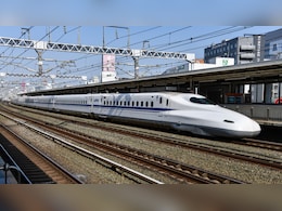 Japan And China Racing To Build World's Fastest Train That Would Beat Airplanes