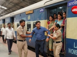 ट्रेन के महिला कोच में चढ़ने वाले पुरुषों का अब कटेगा ज्यादा फाइन, जानें क्या है ट्रांसजेंडर के लिए नियम