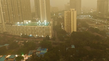 Mumbai, Thane See Heavy Rains, Thunderstorm And Lightning: Check Weather Forecast