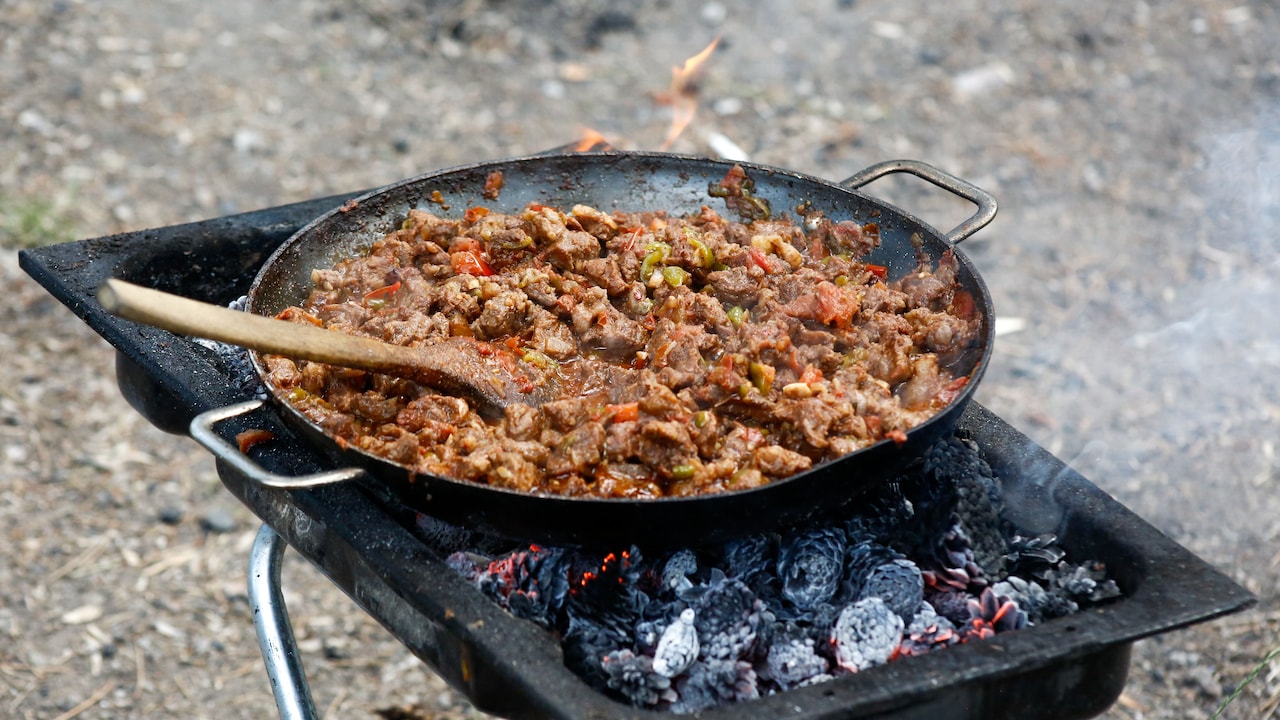 Does More Oil Create Better Cast-Iron Seasoning? 10 Tawa-Care Myths Explained Does More Oil Create Better Cast-Iron Seasoning? 10 Tawa-Care Myths Explained