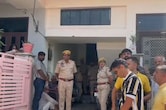 पत्&zwj;नी और 3 बेटियों की हत्&zwj;या के म&zwj;िले क्&zwj;लू, शेयर मार्केट में घाटे के बाद प्लॉट बेचने को लेकर विवाद