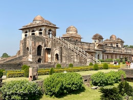 Looking Beyond Rajasthan? Mandu Deserves A Spot On Your Travel List