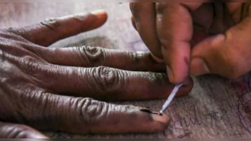 नगर निकाय चुनाव: 77 प्रत्याशी निर्विरोध निर्वाचित, BJP 44 , कांग्रेस 16 और 17 निर्दलीय व&zwj;िजयी