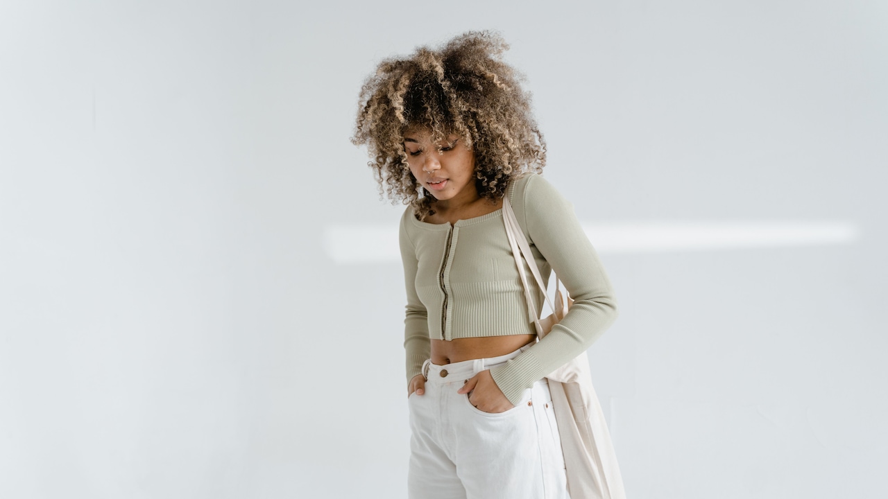 Long sleeve ribbed tops you need in transition weather