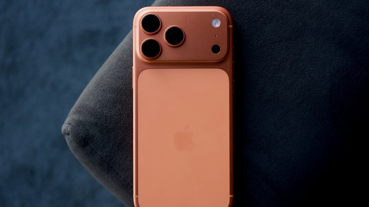 iPhone 17 Pro Max पर भारी छूट, 75 हजार से कम में उपलब्ध, मिल रहा बेस्ट ऑफर