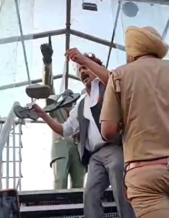 लुधियाना की इसी प्रतिमा से जुड़ा हुआ है मामला लुधियाना की इसी प्रतिमा से जुड़ा हुआ है मामला