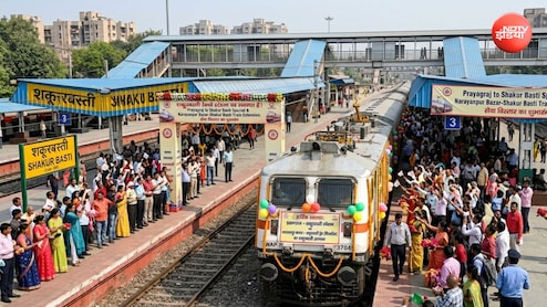 रेलवे ने बढ़ाया 4 स्पेशल ट्रेनों का रूट; जानें गाजियाबाद और नई दिल्ली का नया टाइम टेबल
