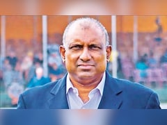 क्रिकेट के महानायक पर कानूनी संकट, अरविंदा डी सिल्वा और उनकी पत्नी के खिलाफ गिरफ्तारी का वारंट जारी