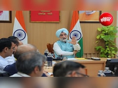 दिल्ली में बार-बार सड़क खोदने पर उपराज्यपाल नाराज, एजेंसियों को फटकार; सड़क, सफाई और जलभराव पर सख्त