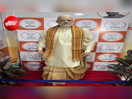 बंगाली धोती-कुर्ते में पीएम मोदी की वैक्स प्रतिमा का अनावरण; दो महीने की मेहनत, आसनसोल के कलाकार ने बताई कहानी