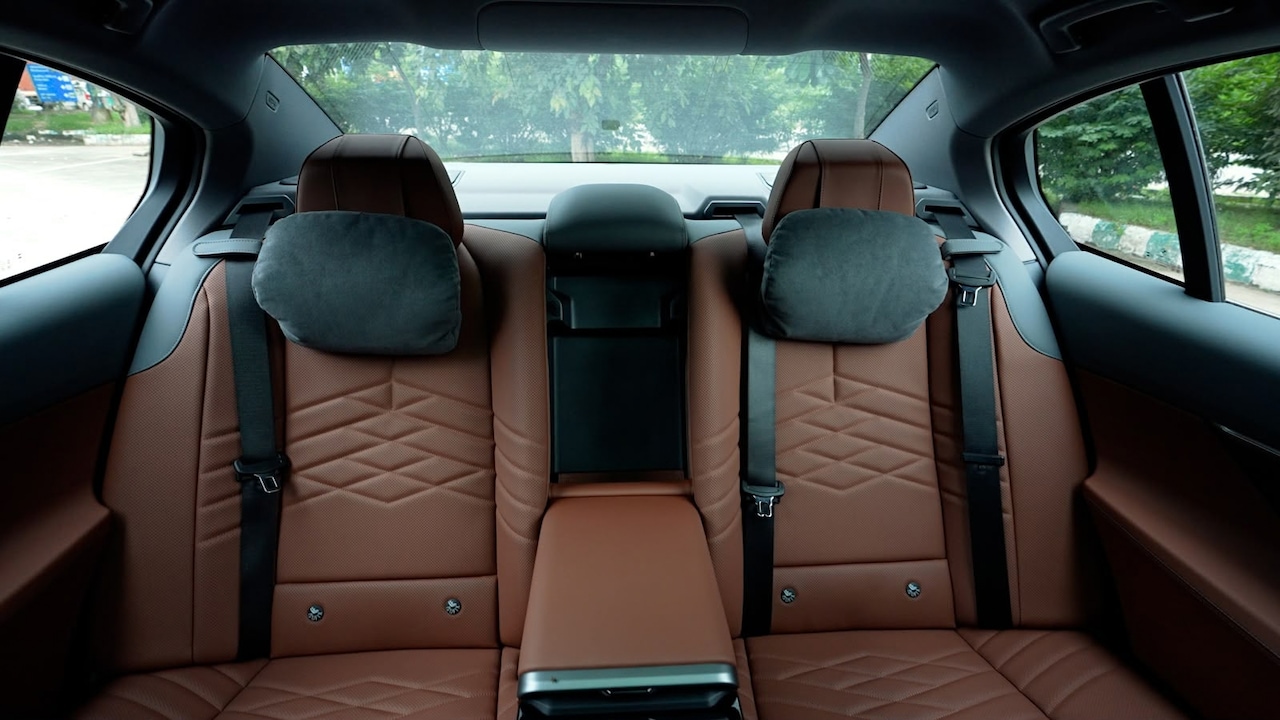 BMW i5 LWB Review BMW i5 LWB Review