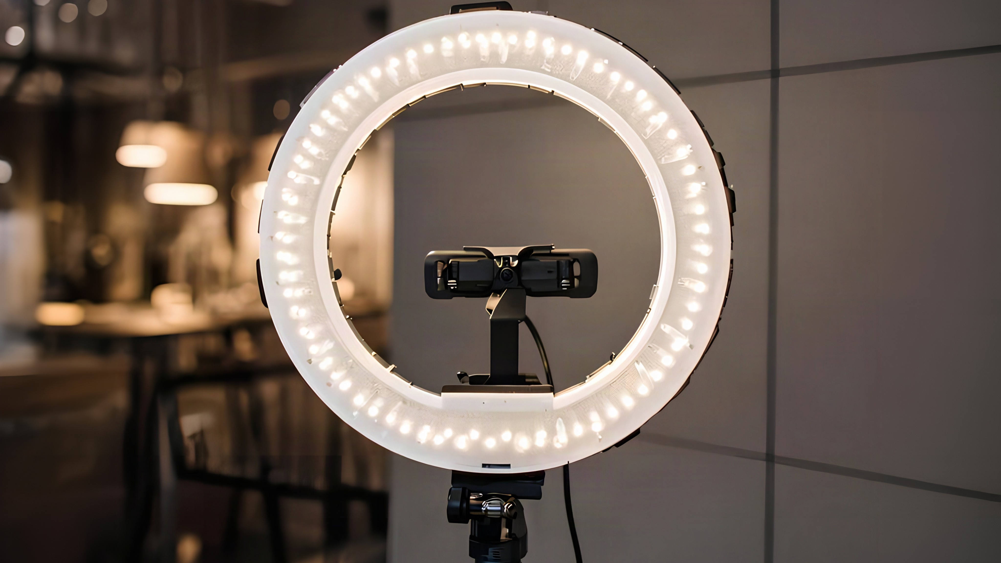 5 Best Selfie Ring Lights for Festive Content 5 Best Selfie Ring Lights for Festive Content