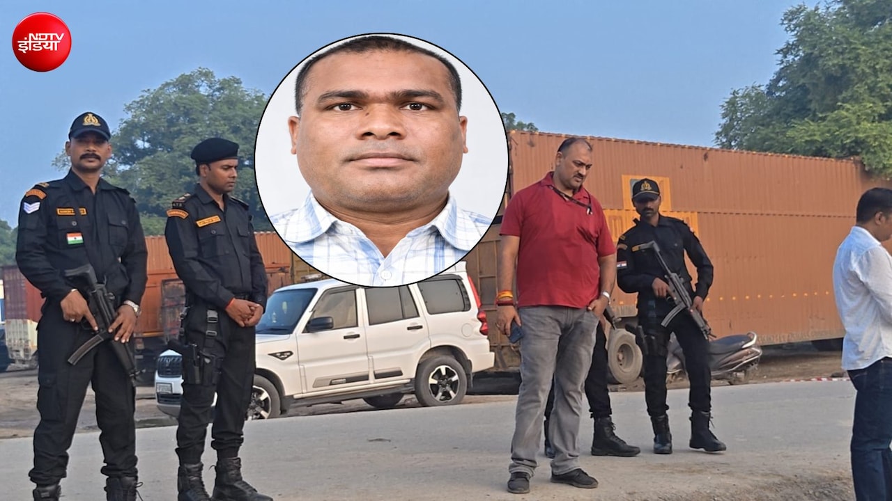 वाराणसी में 30 लाख के इनामी नक्सली कमांडर का एनकाउंटर, पुलिस ने रुकने को कहा तो करने लगा था फायरिंग