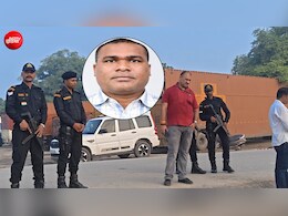 वाराणसी में 30 लाख के इनामी नक्सली कमांडर का एनकाउंटर, पुलिस ने रुकने को कहा तो करने लगा था फायरिंग