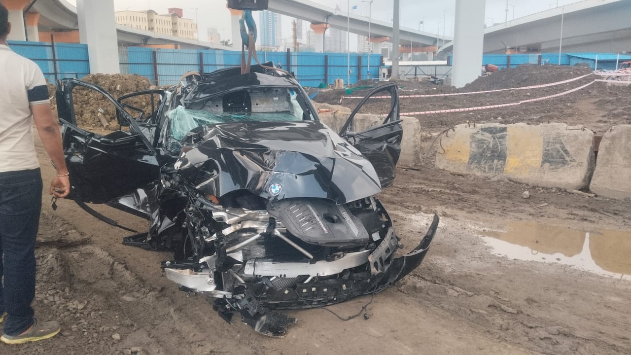 3 Dead As Speeding BMW Crashes On Mumbai Coastal Road, Falls Off Bridge