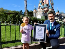 At Just 3, She Set A Guinness World Record By Visiting Every Disney Theme Park